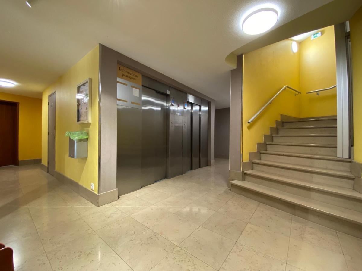 Decouvrez Le Charme Au Coeur De Gap Apartment Exterior foto