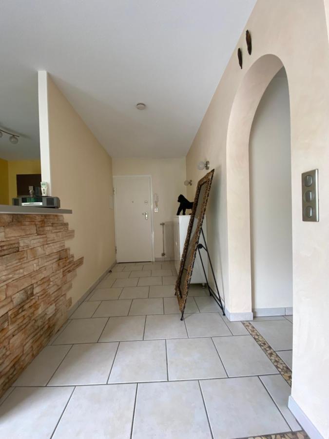 Decouvrez Le Charme Au Coeur De Gap Apartment Exterior foto