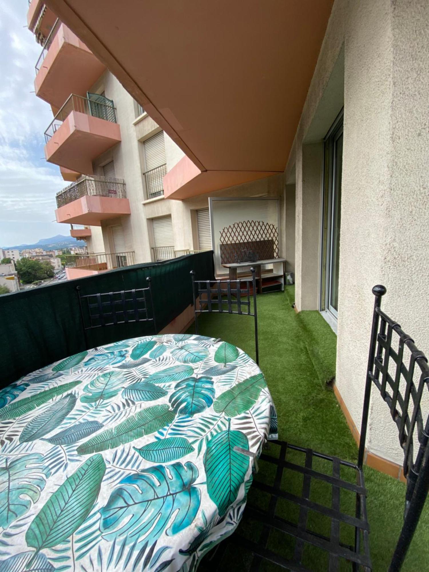 Decouvrez Le Charme Au Coeur De Gap Apartment Exterior foto